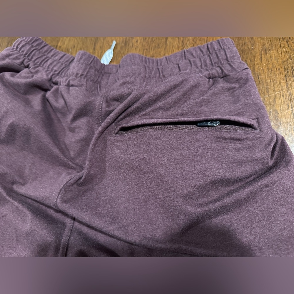 Vuori Men's Ponto Performance Pants in Burgundy - Medium - Picture 9 of 14